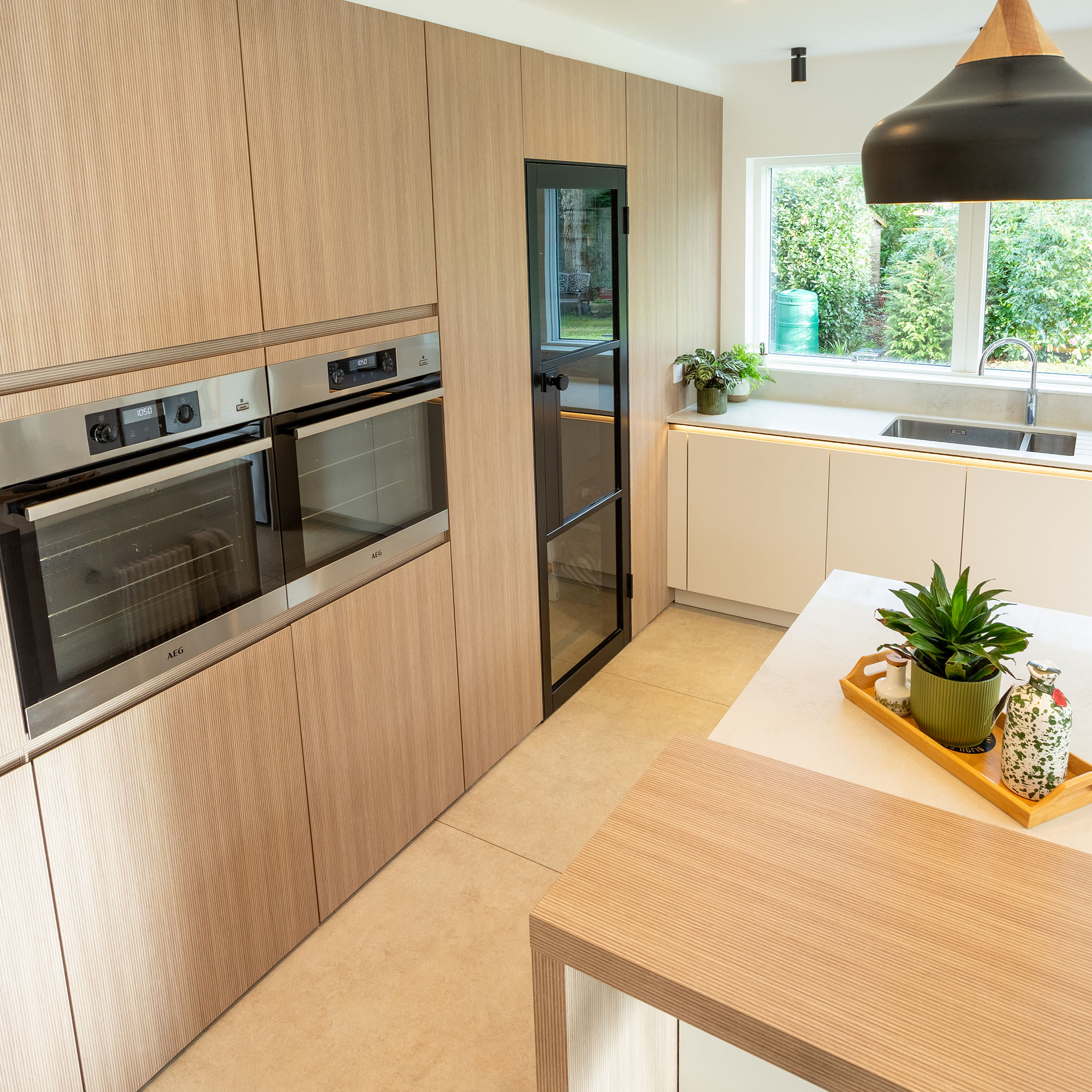 Untitled-1_0082_IMG_6610-HDR-Edit