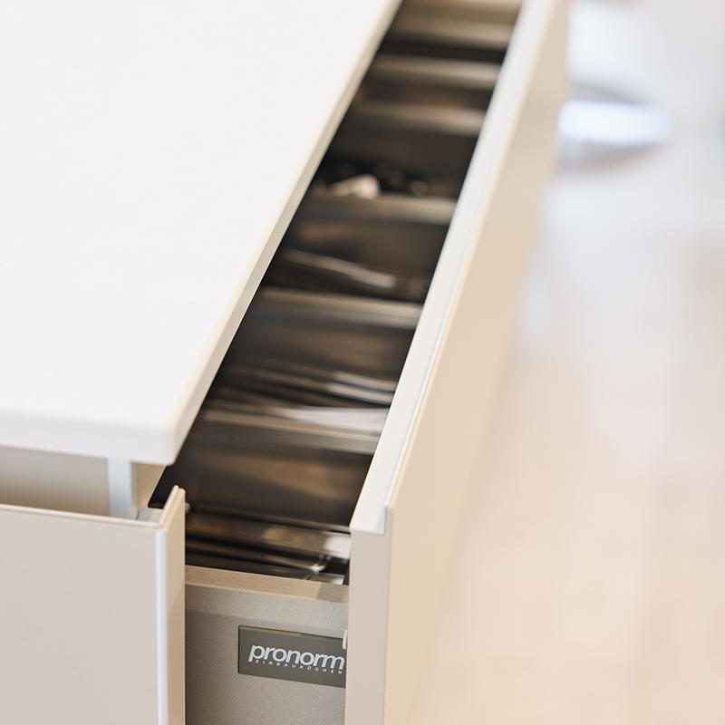 s30i-middle-road-012